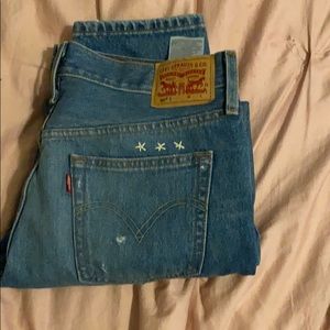 embroidered levi’s